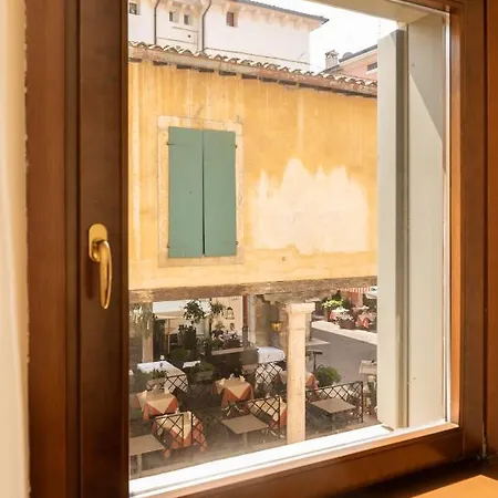 アパート Cozy 2 Bedroom In The Heart Of